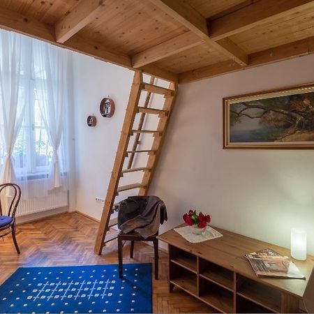 Rustic Elegance Apartment Budapest Bagian luar foto